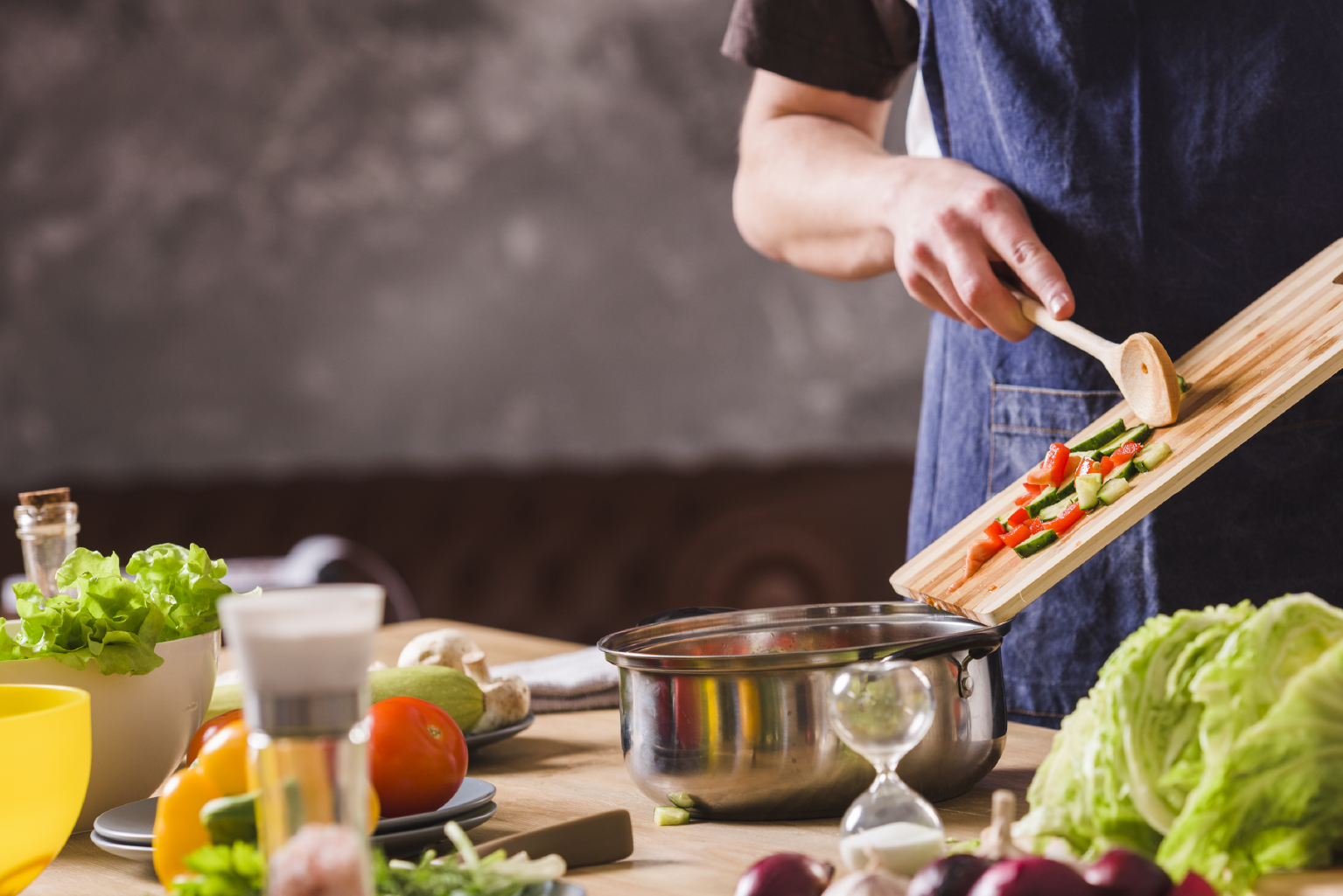 Women's Day: surprise her with these full-proof GIFS ...